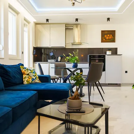 Apricus Apartment Split Exterior photo